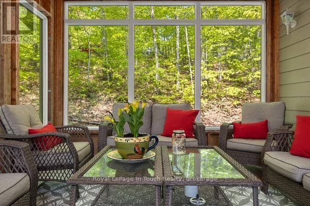 157 Farlain Lake Road W — photo 24 of 40