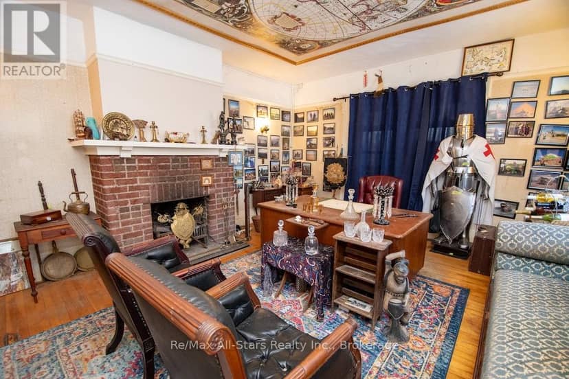 173 Lindsay Street S — photo 22 of 40