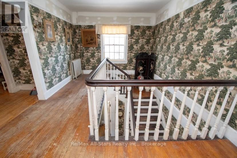173 Lindsay Street S — photo 27 of 40