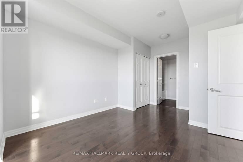 1402 - 195 Besserer Street — photo 21 of 40