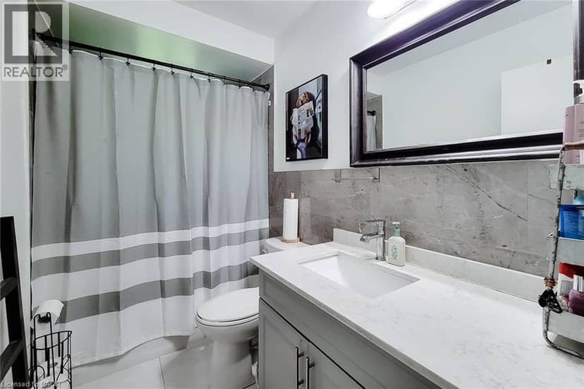 12 MAITLAND Avenue — photo 33 of 40