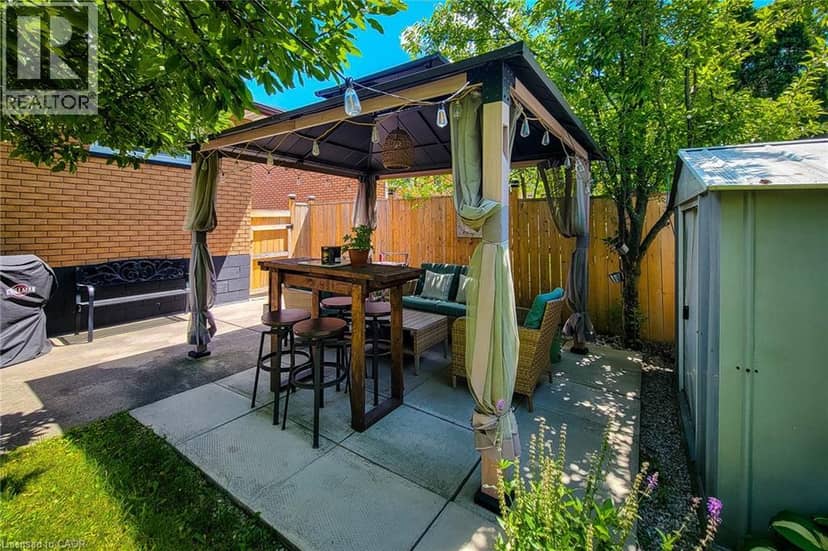12 MAITLAND Avenue — photo 7 of 40
