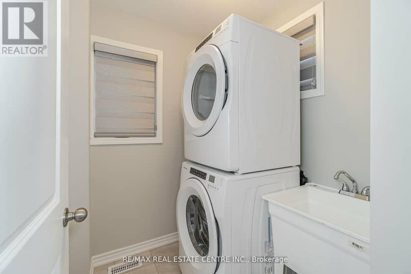 219 Taylor Street — photo 13 of 28