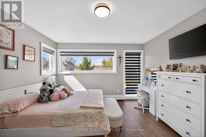 13 Arch Road — photo 27 of 40