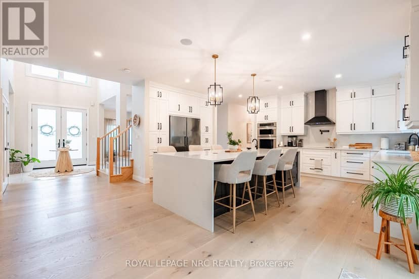 22 Lake Street — photo 10 of 40