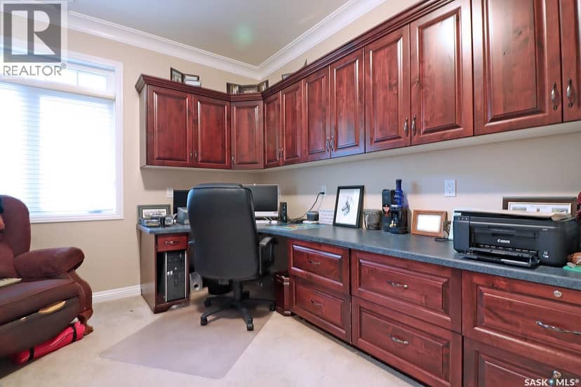 305 Jubilee DRIVE — photo 17 of 40