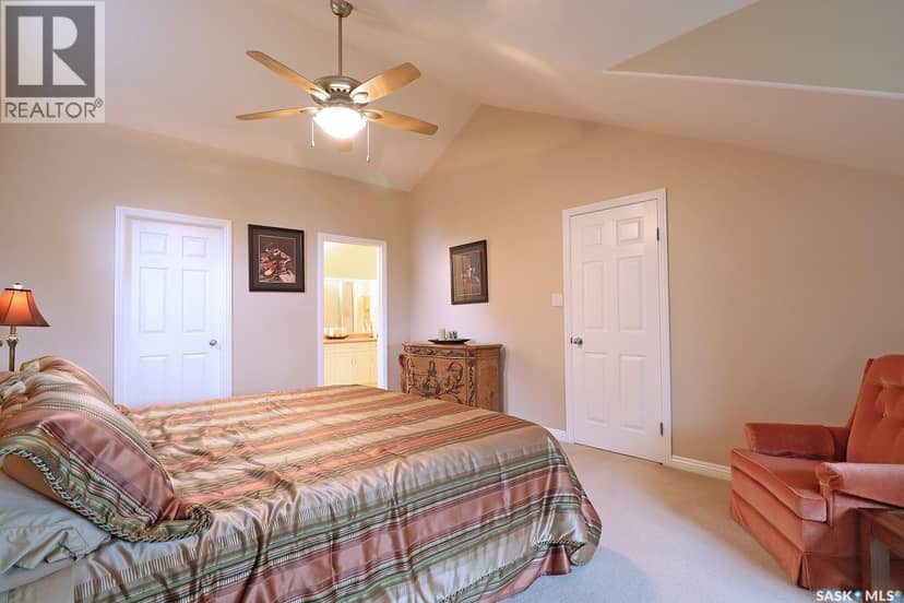 305 Jubilee DRIVE — photo 26 of 40