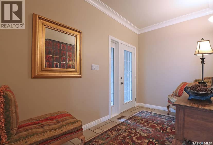 305 Jubilee DRIVE — photo 4 of 40