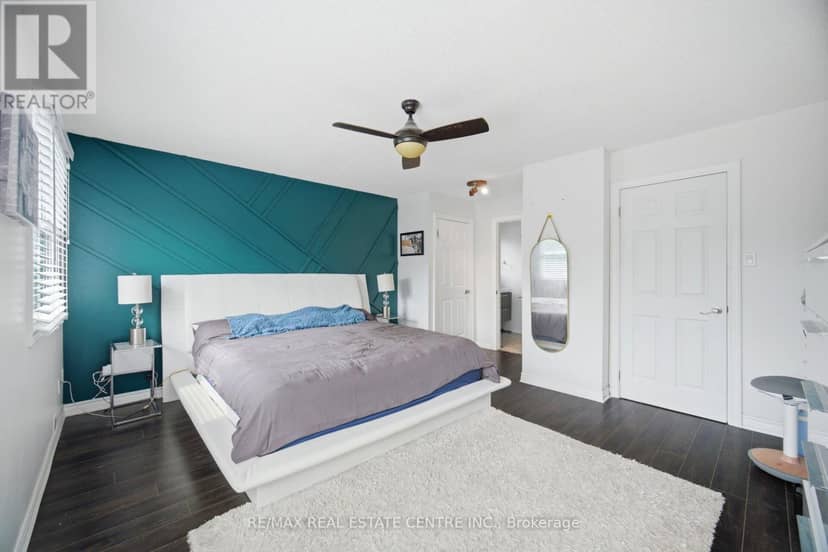 323 Michael Drive — photo 17 of 32