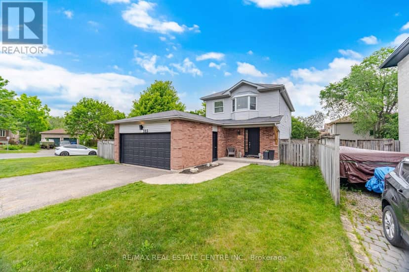 323 Michael Drive — photo 2 of 32