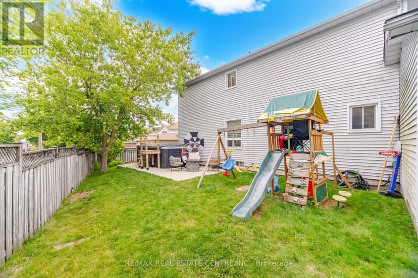 323 Michael Drive — photo 28 of 32