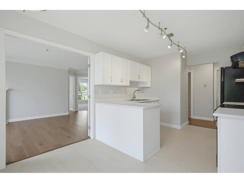 438 32830 GEORGE FERGUSON WAY, Abbotsford, photo 7