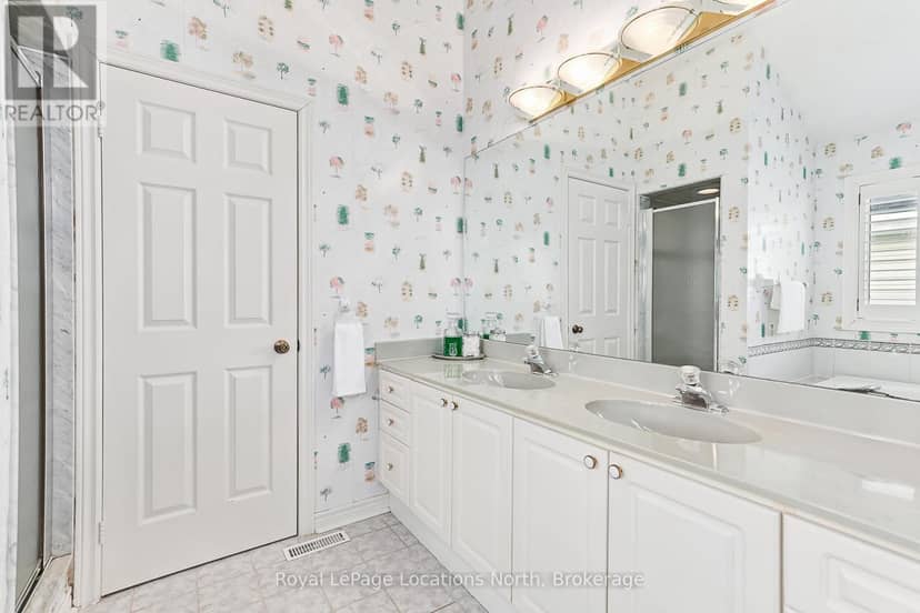 57 Barker Boulevard — photo 22 of 37