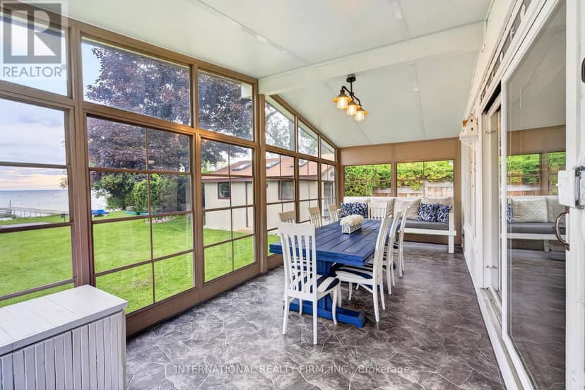 2032 Lakeshore Drive — photo 14 of 40