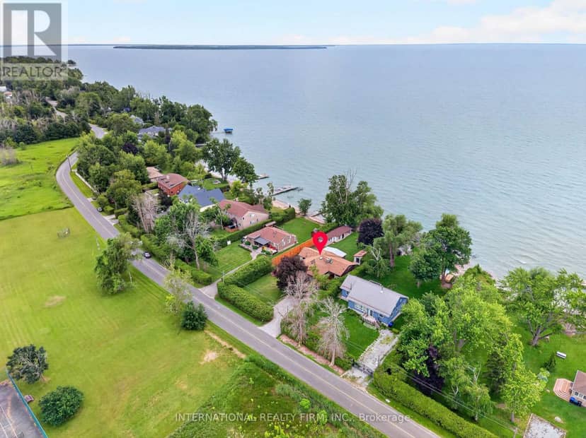 2032 Lakeshore Drive — photo 33 of 40