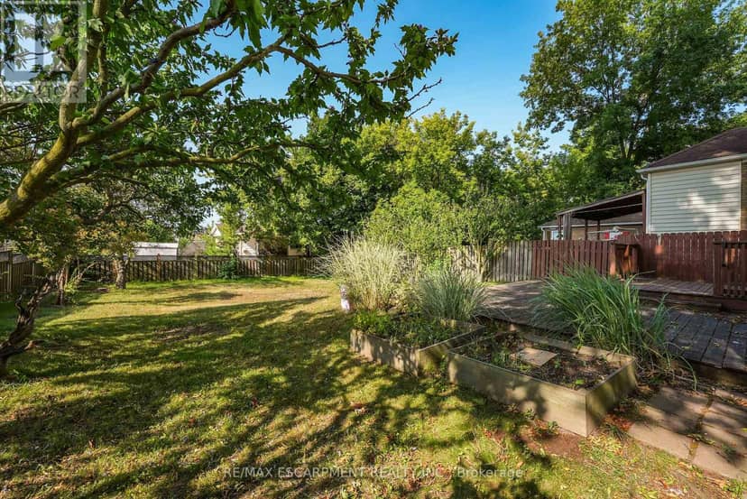 9 Arlington Avenue — photo 19 of 26
