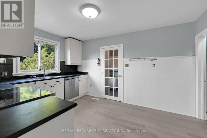 9 Arlington Avenue — photo 8 of 26