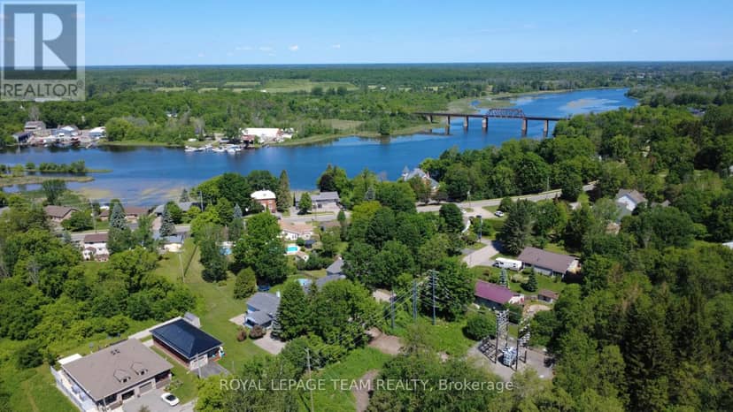 148 Charlotte Street, Merrickville-Wolford, photo 2