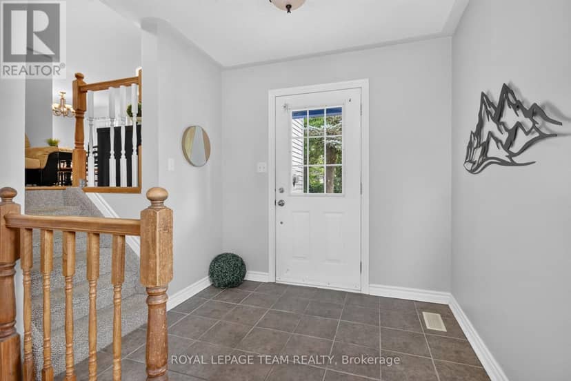 148 Charlotte Street, Merrickville-Wolford, photo 4