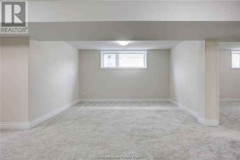 1509 Montrose — photo 20 of 28