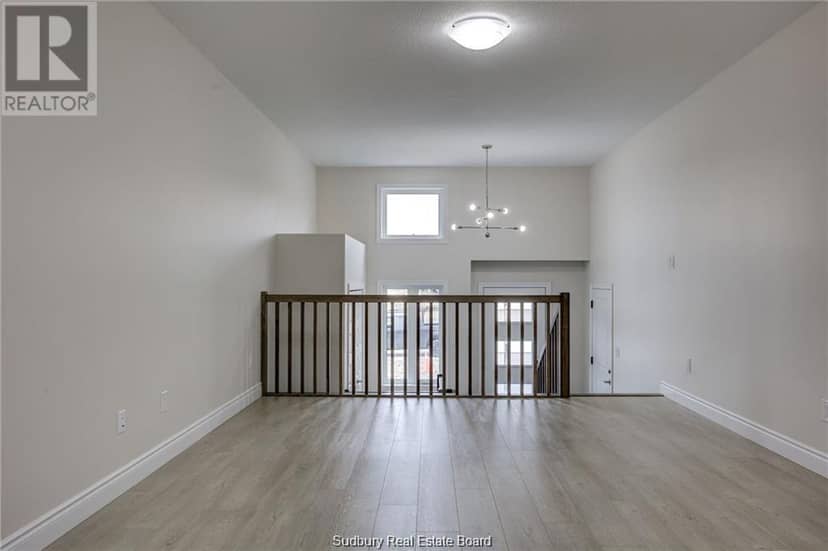 1509 Montrose — photo 5 of 28