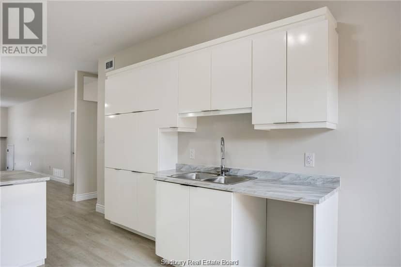 1509 Montrose — photo 7 of 28