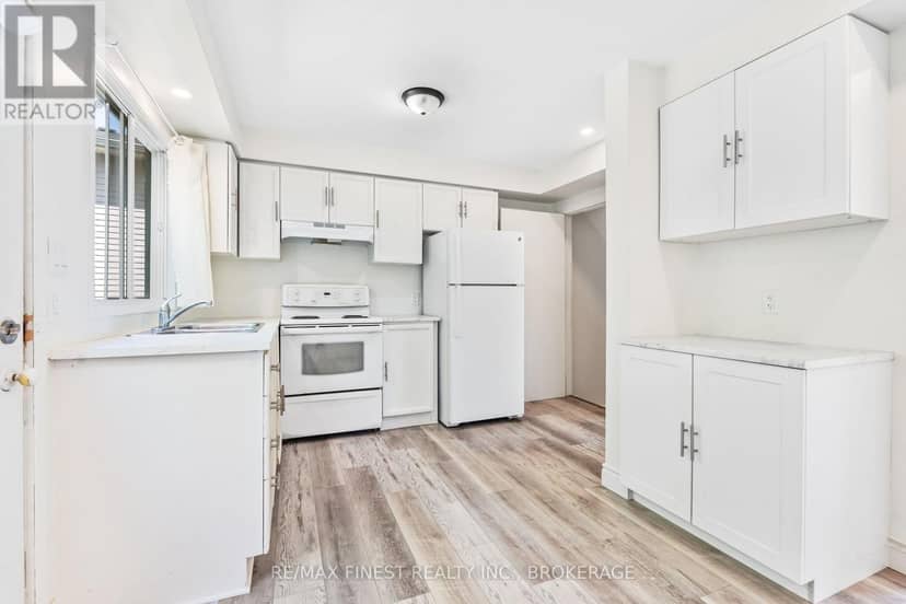 347 Kingsdale Avenue — photo 12 of 33