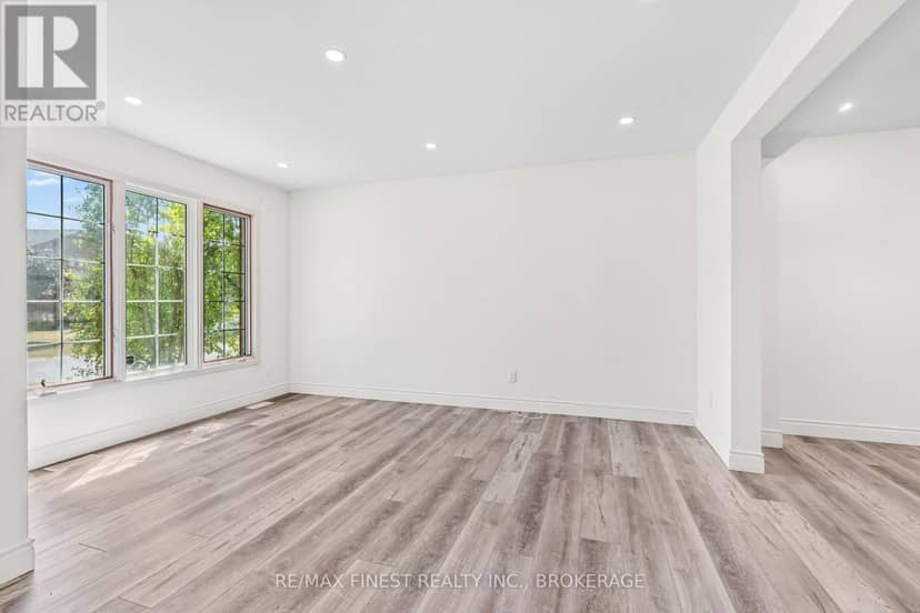 347 Kingsdale Avenue — photo 7 of 33