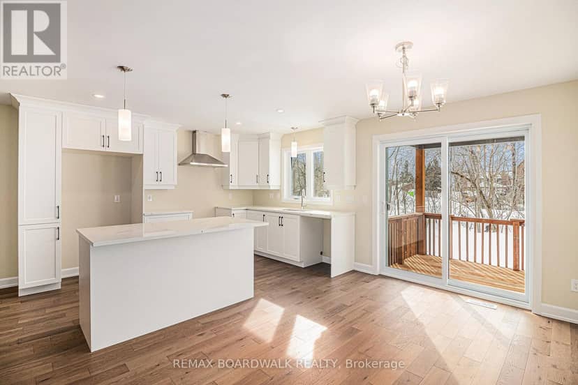 343 Voyageur Place — photo 9 of 19