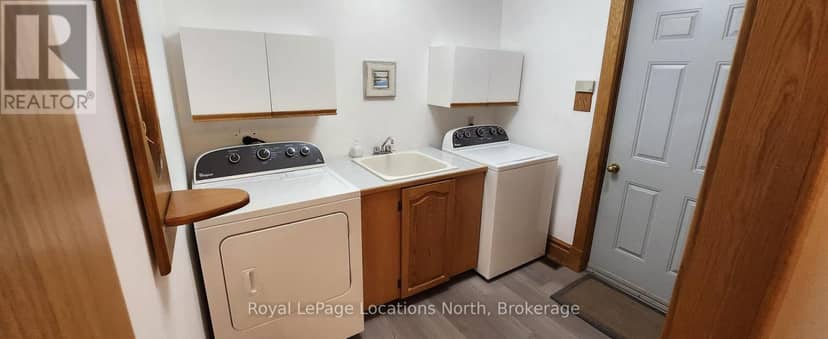 44 Kelley Crescent — photo 16 of 30