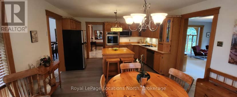 44 Kelley Crescent — photo 8 of 30