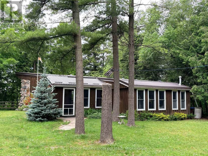 81001 Falls Road, Central Huron