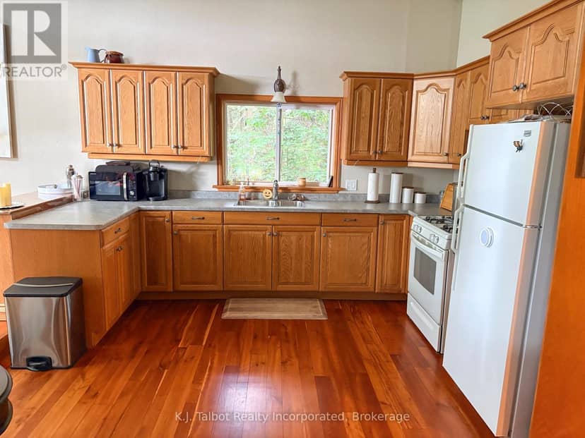 81001 Falls Road — photo 15 of 34