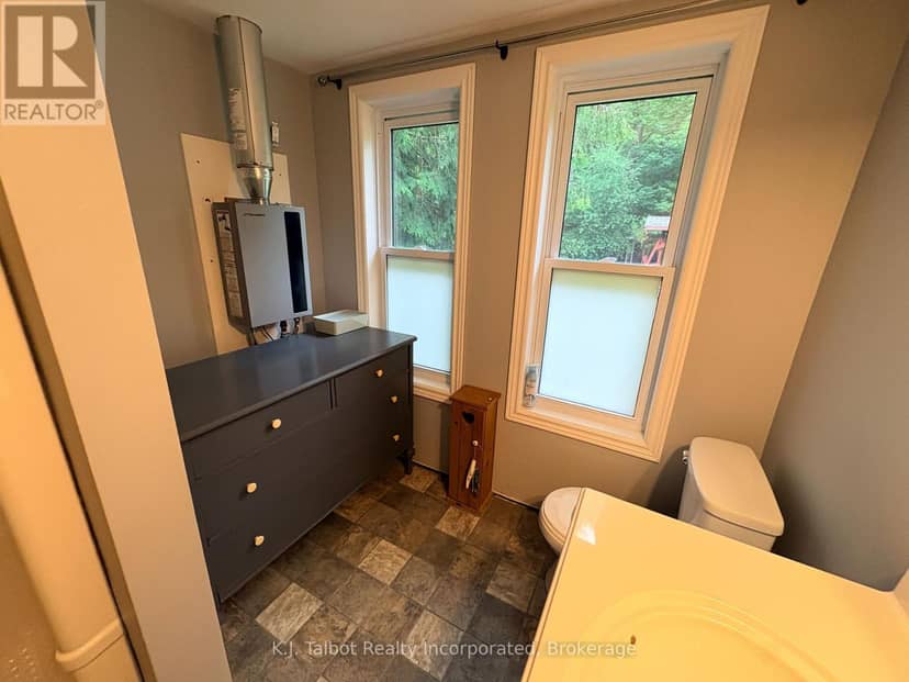 81001 Falls Road — photo 24 of 34