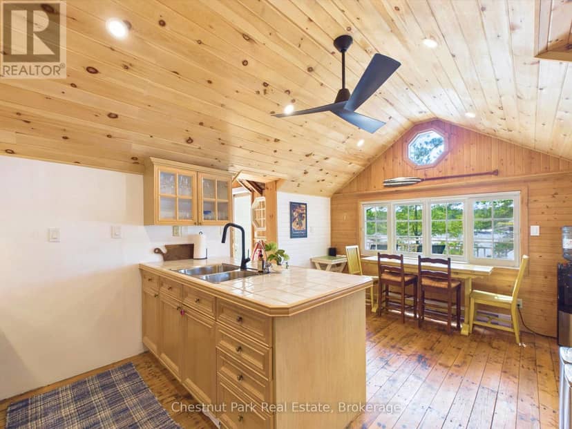 51 Taylor Island — photo 16 of 40