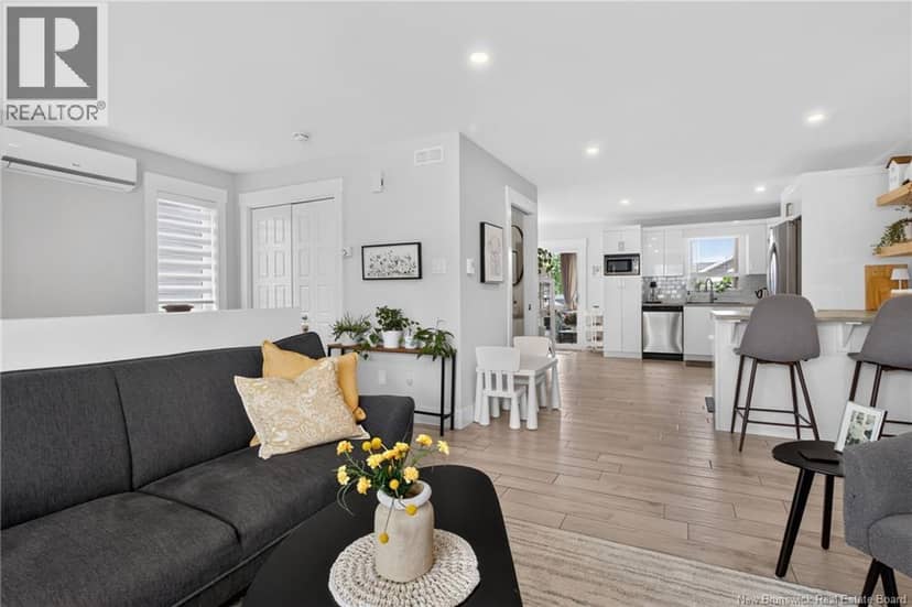 47 Birchfield Street — photo 8 of 40