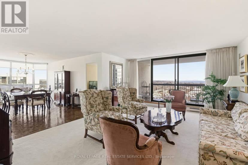 1602 - 2180 Marine Drive — photo 6 of 38