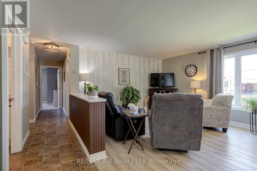 12 Kellestine Drive — photo 20 of 37