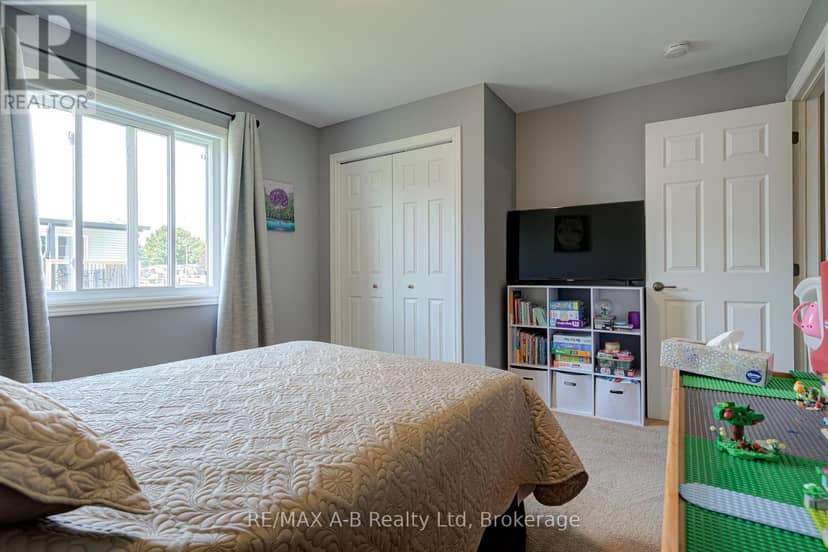 12 Kellestine Drive — photo 27 of 37