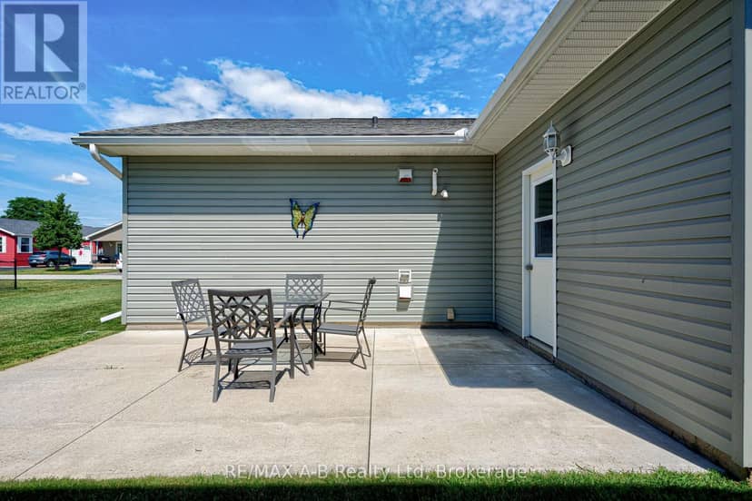 12 Kellestine Drive — photo 33 of 37