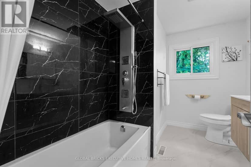 125 Andrew Street — photo 14 of 29