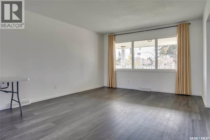 3017 Taylor STREET E, Saskatoon, photo 4