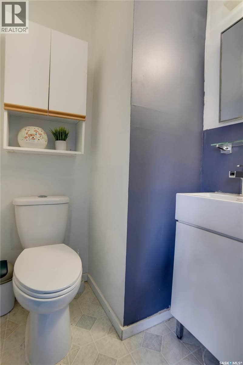 3017 Taylor STREET E — photo 9 of 30