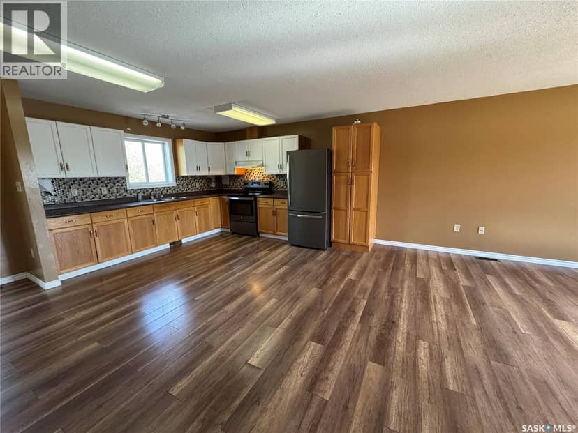 210 Bouvier CRESCENT — photo 21 of 40