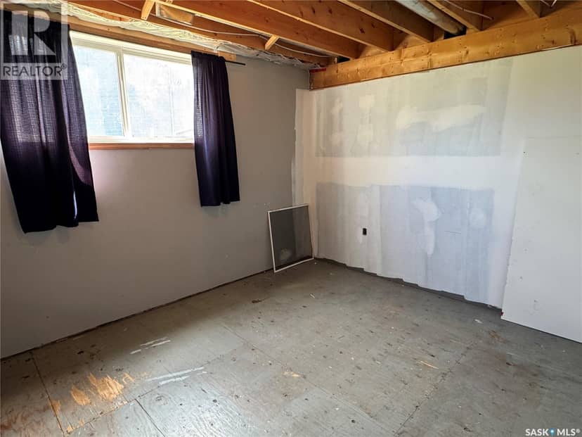 210 Bouvier CRESCENT — photo 26 of 40