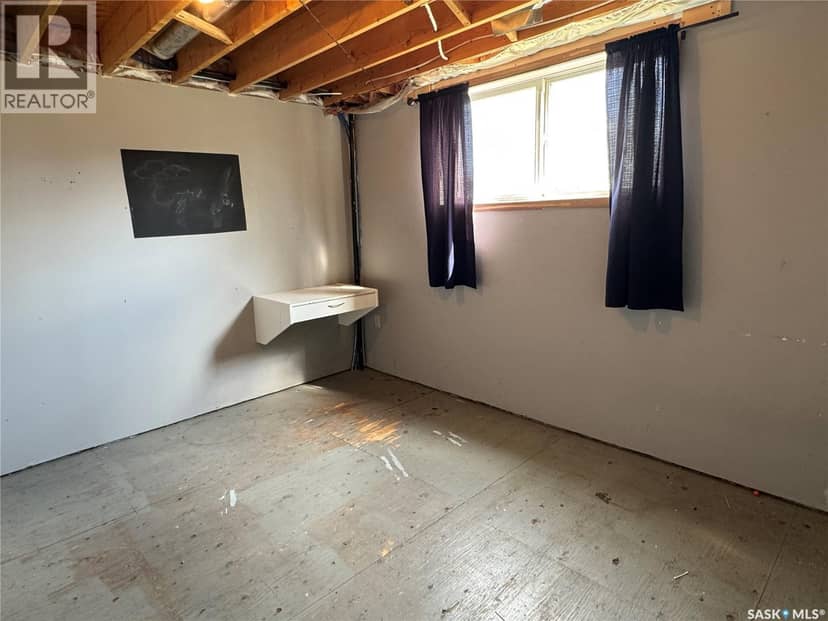 210 Bouvier CRESCENT — photo 27 of 40
