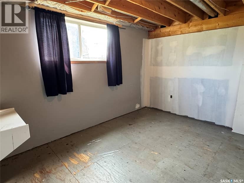 210 Bouvier CRESCENT — photo 28 of 40