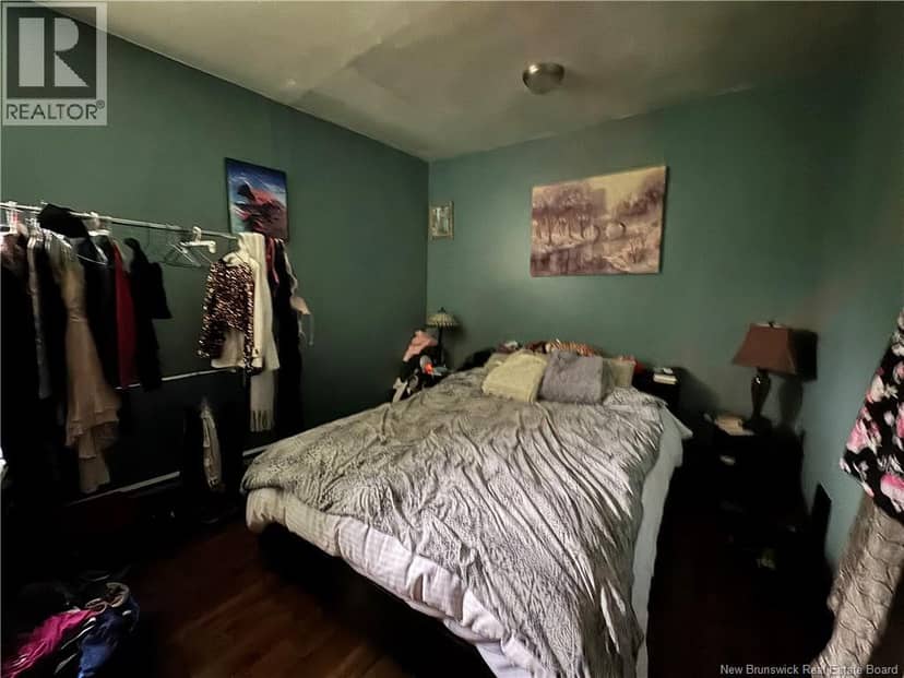 325 Main Street — photo 19 of 25