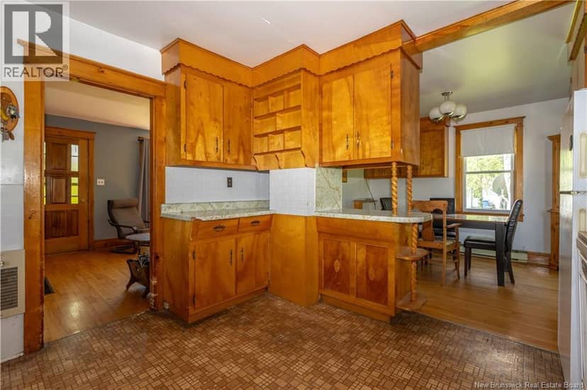 349 Main Street — photo 10 of 40