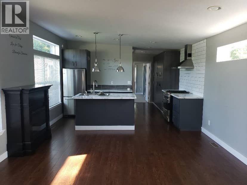 3886 MULLER AVENUE, Terrace, photo 2